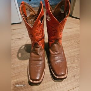 Men's Ferrini Size 9.5D Brown and Orange Western Boots